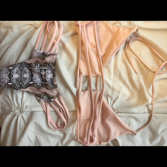 Bikini - Picture 3 of 4